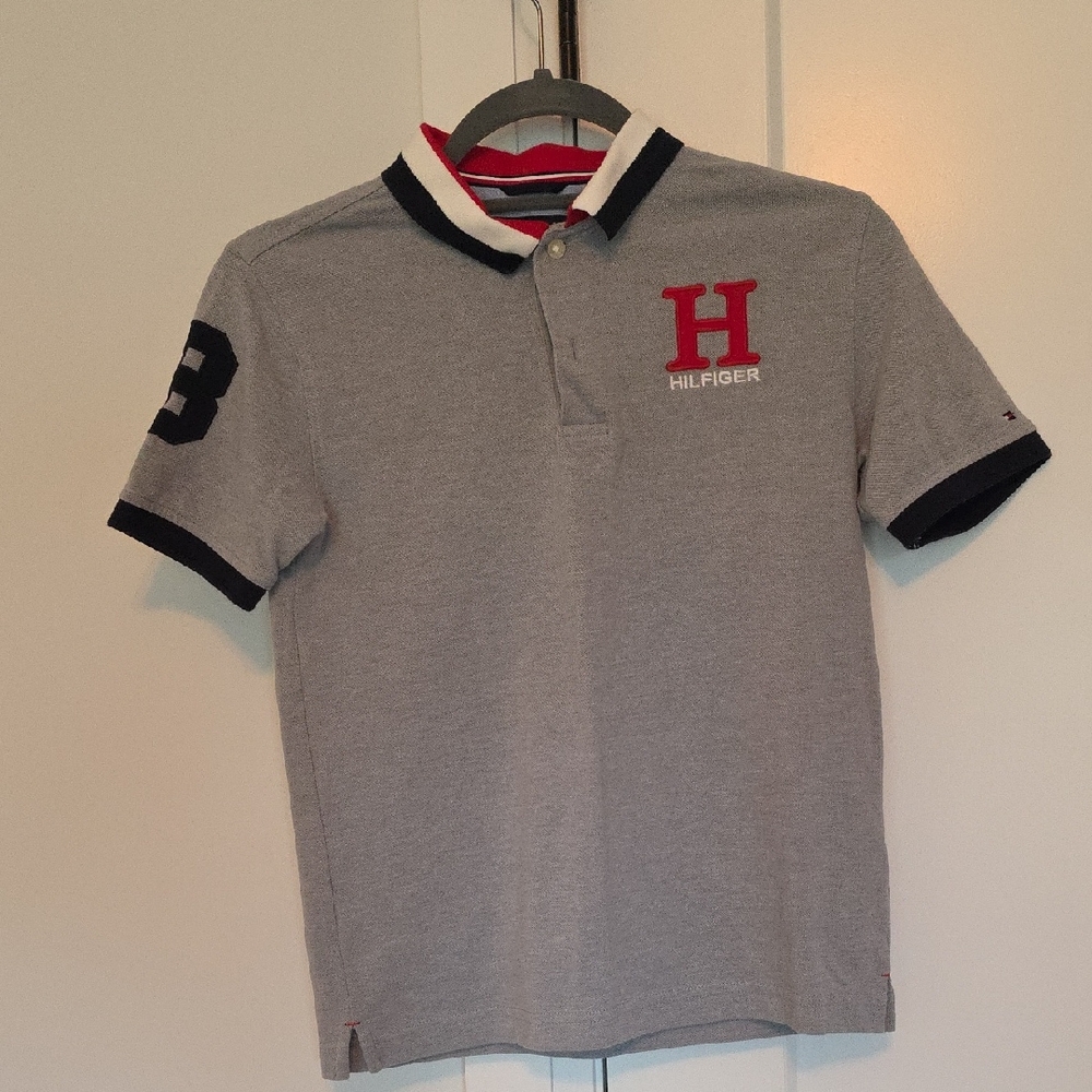 Tommy Hilfiger Gray Polo Shirt with Red and Black Accents